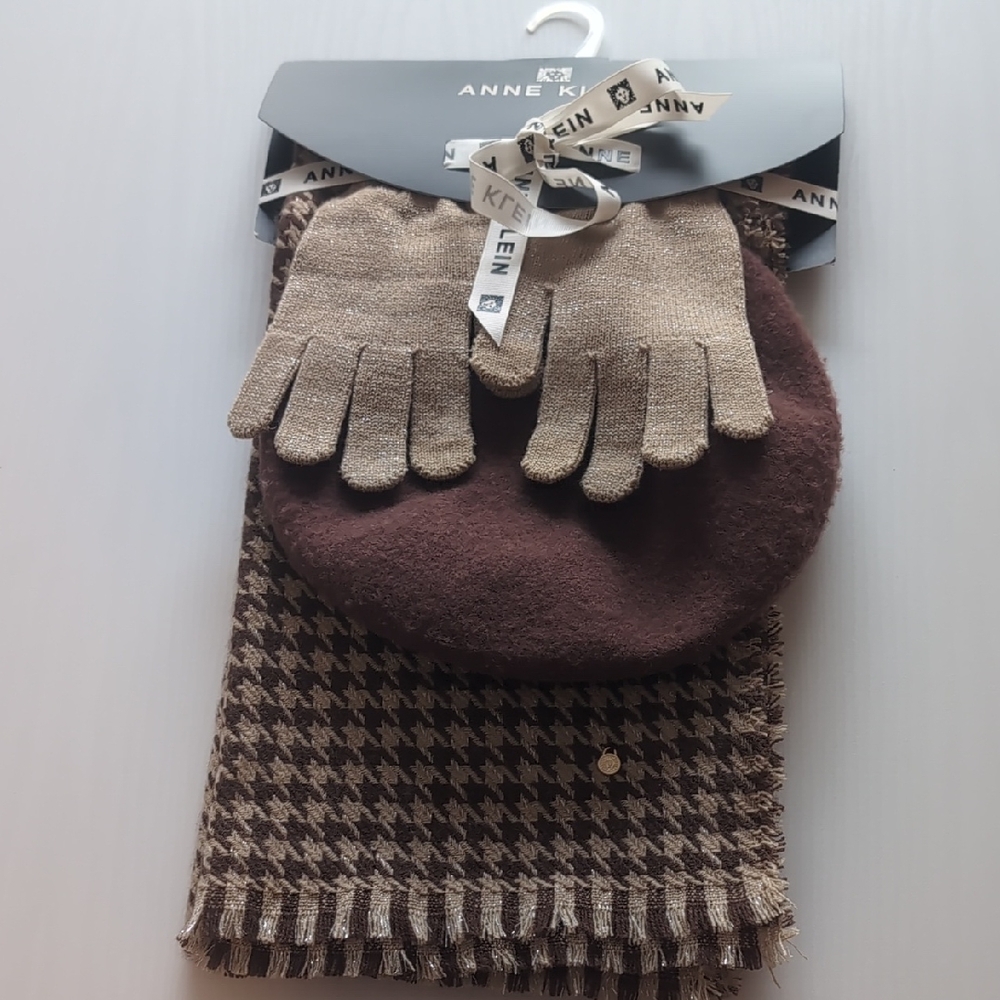 Anne Klein Brown Houndstooth Scarf, Beret & Metallic Gold Gloves Set